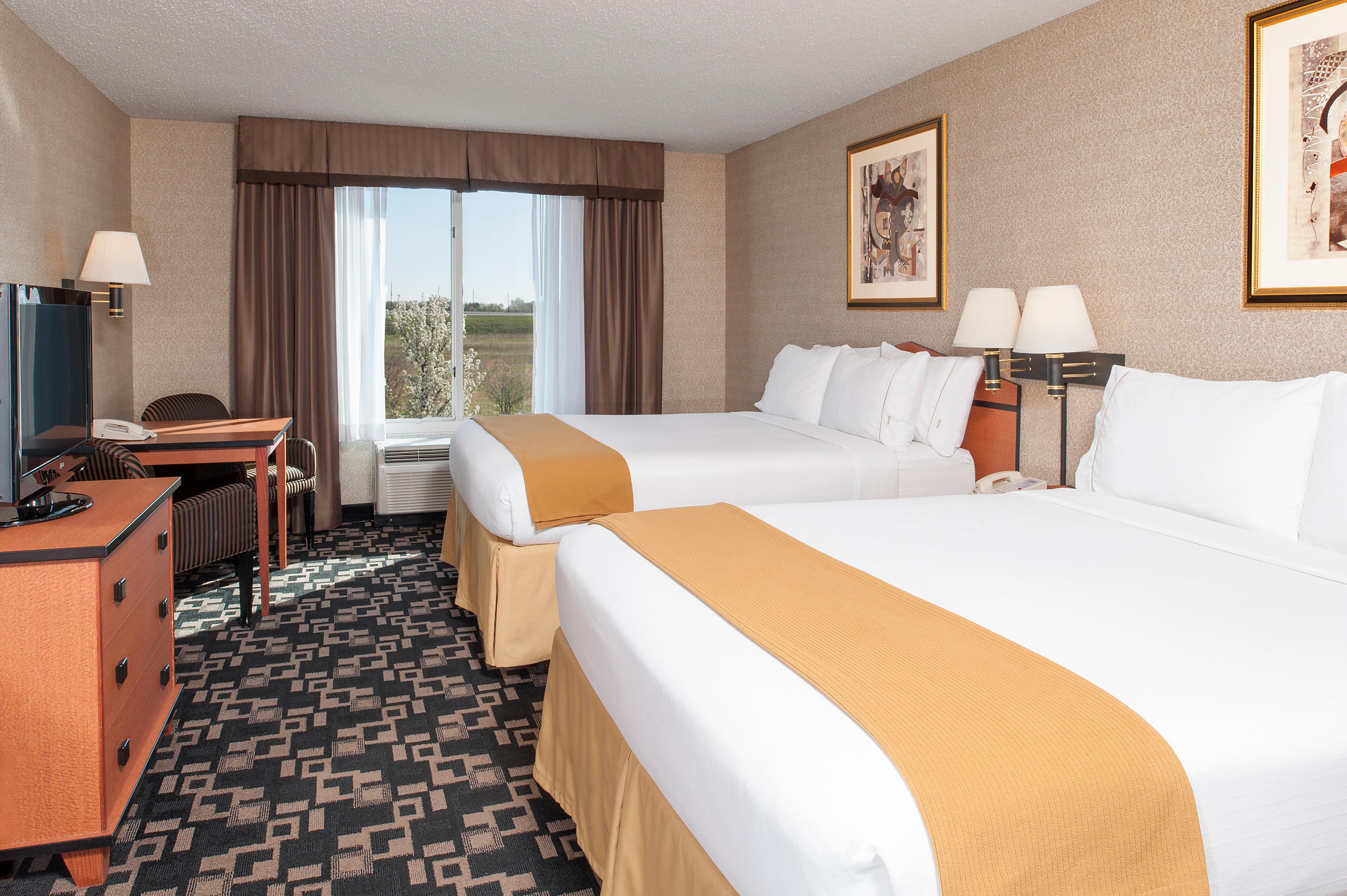 Holiday Inn Express Hotel & Suites Greenwood Exteriör bild