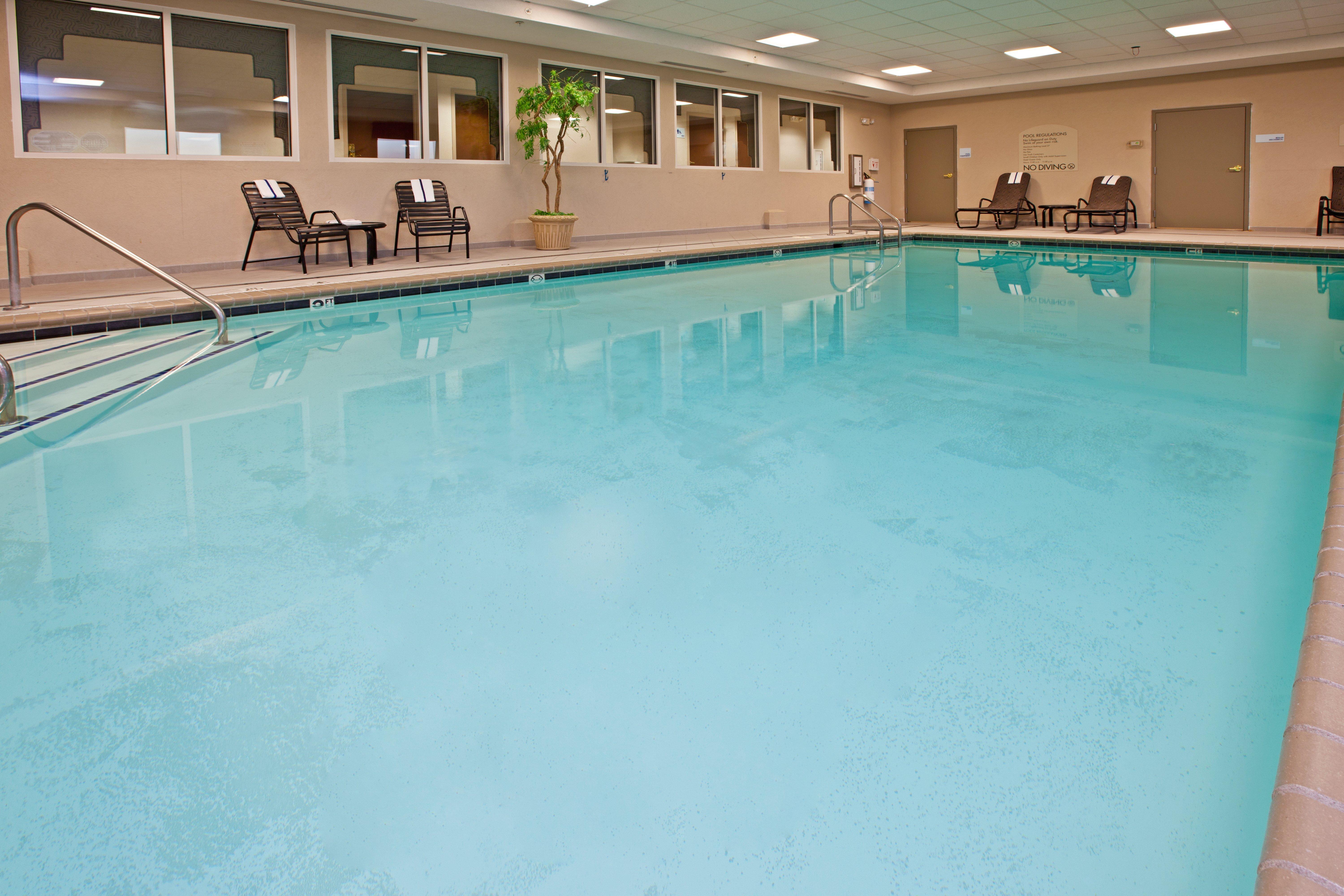 Holiday Inn Express Hotel & Suites Greenwood Bekvämligheter bild