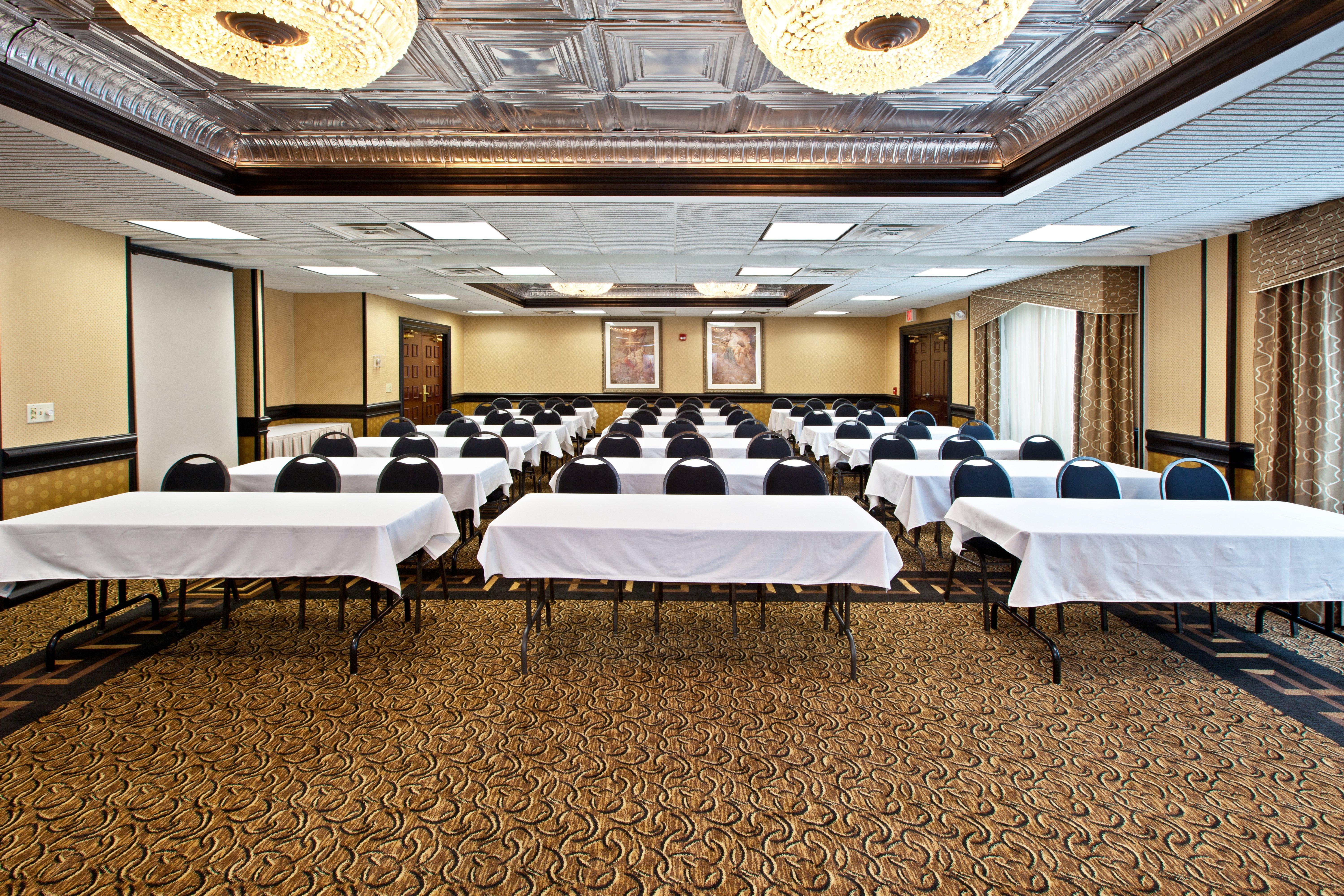 Holiday Inn Express Hotel & Suites Greenwood Bekvämligheter bild